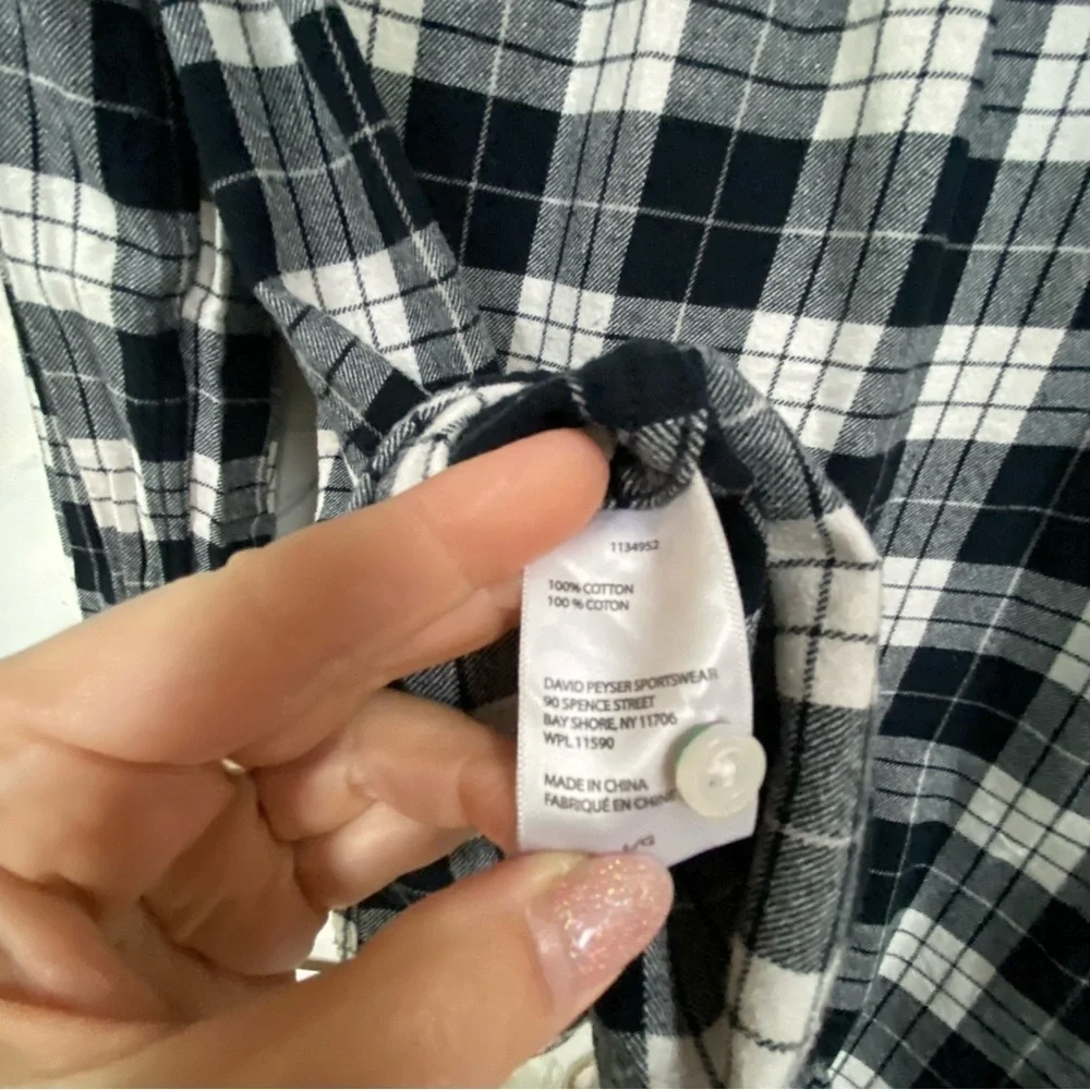 Western plaid flannel shirt w cabin cottage core resort country vibe - Picture 10 of 14